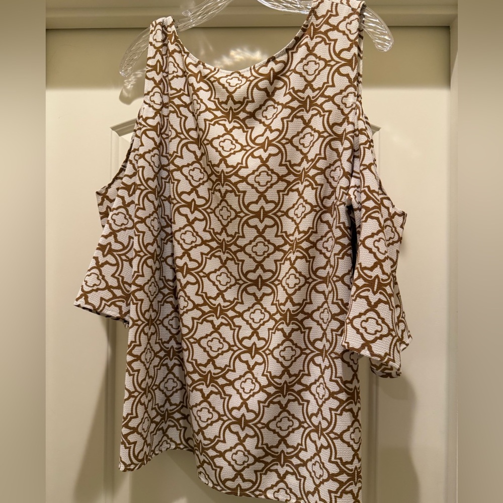 Chico’s- White with Golden Geometric Pattern Women's Top